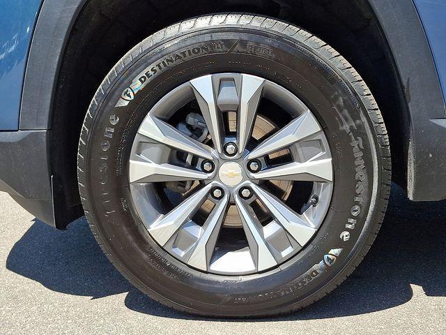 used 2025 Chevrolet Equinox car, priced at $22,981