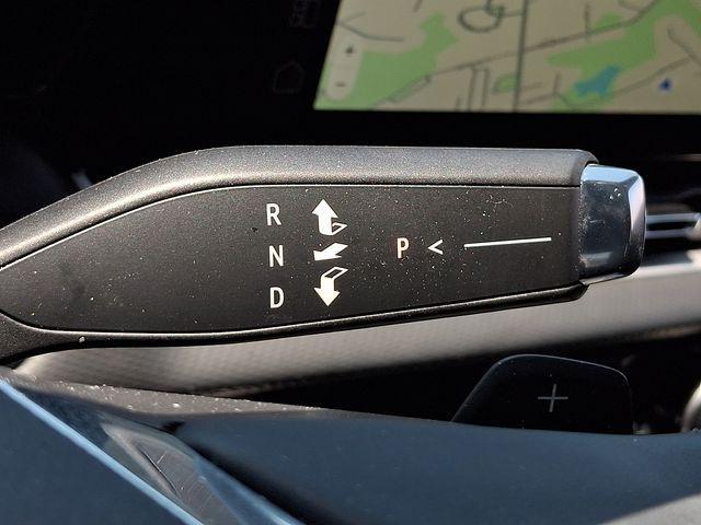 used 2025 Chevrolet Equinox car, priced at $22,981