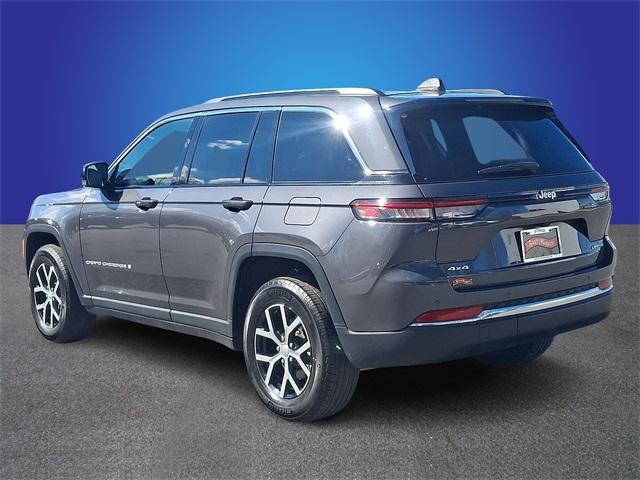 used 2025 Jeep Grand Cherokee car, priced at $39,591