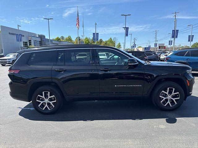 used 2024 Jeep Grand Cherokee L car, priced at $33,741