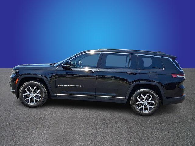 used 2024 Jeep Grand Cherokee L car, priced at $34,085
