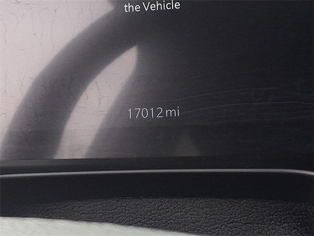 used 2025 Jeep Grand Cherokee car, priced at $39,341