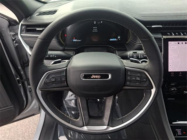 used 2025 Jeep Grand Cherokee car, priced at $39,341