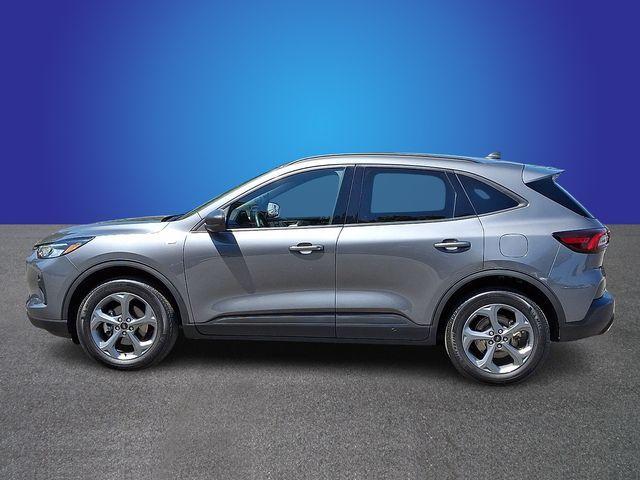 used 2025 Ford Escape car, priced at $25,341