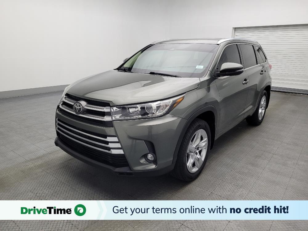 used 2019 Toyota Highlander car, priced at $25,995