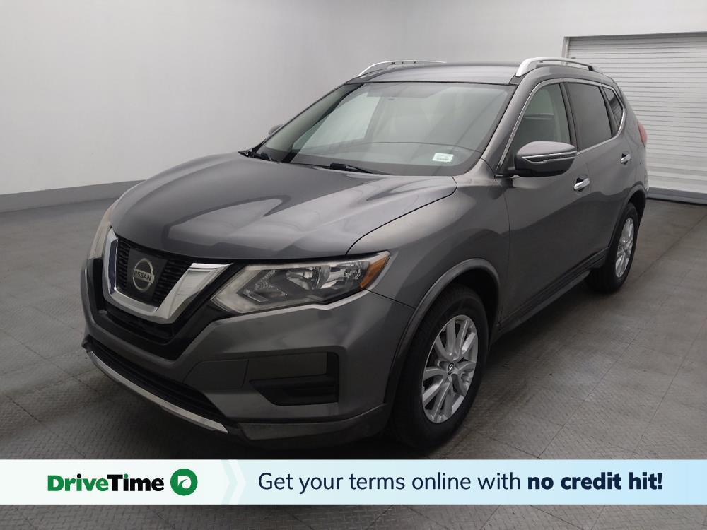 used 2017 Nissan Rogue car, priced at $17,695