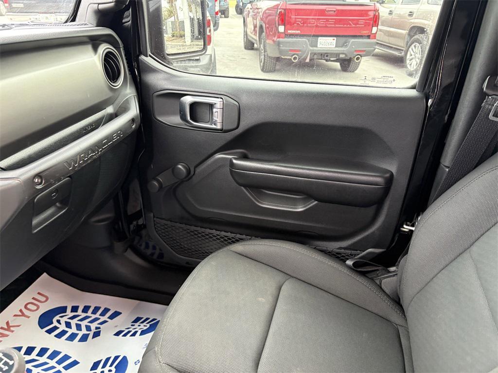 used 2019 Jeep Wrangler car, priced at $21,291