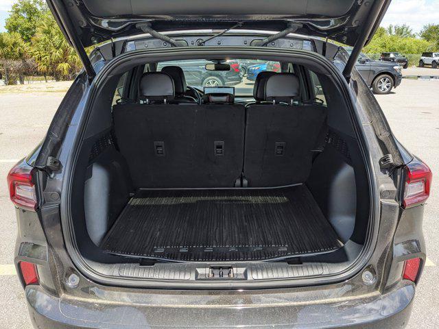 used 2025 Ford Escape car, priced at $29,833