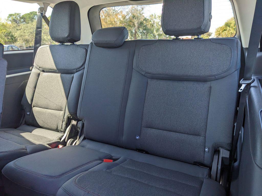 new 2025 Ford Expedition Max car, priced at $64,995