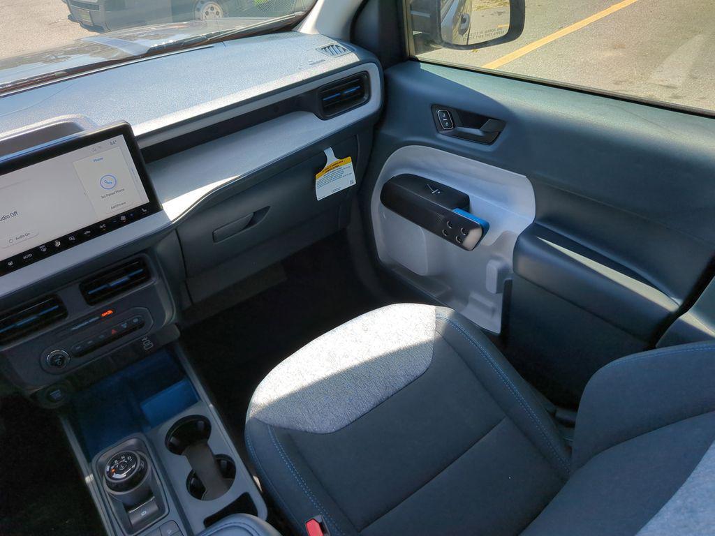 new 2025 Ford Maverick car, priced at $35,080