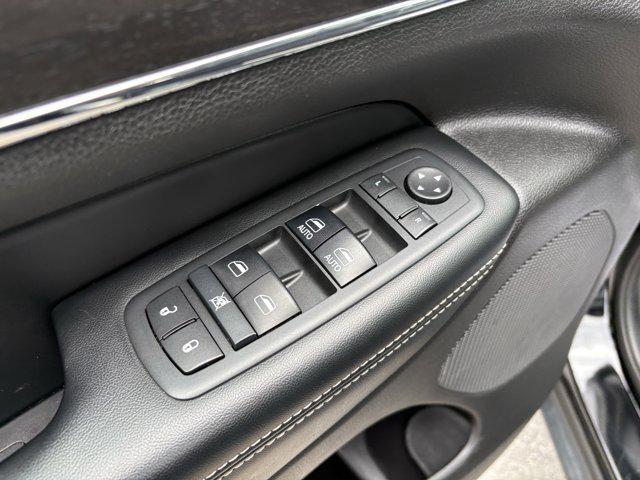 used 2017 Jeep Grand Cherokee car, priced at $13,991