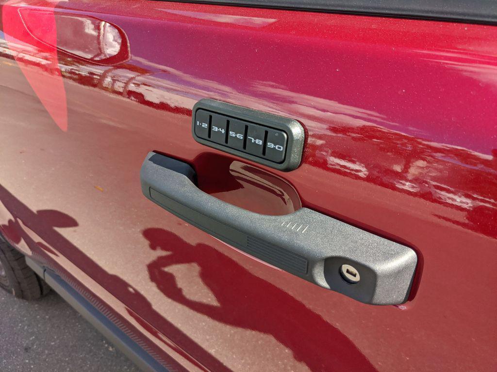 new 2025 Ford Bronco Sport car, priced at $31,995