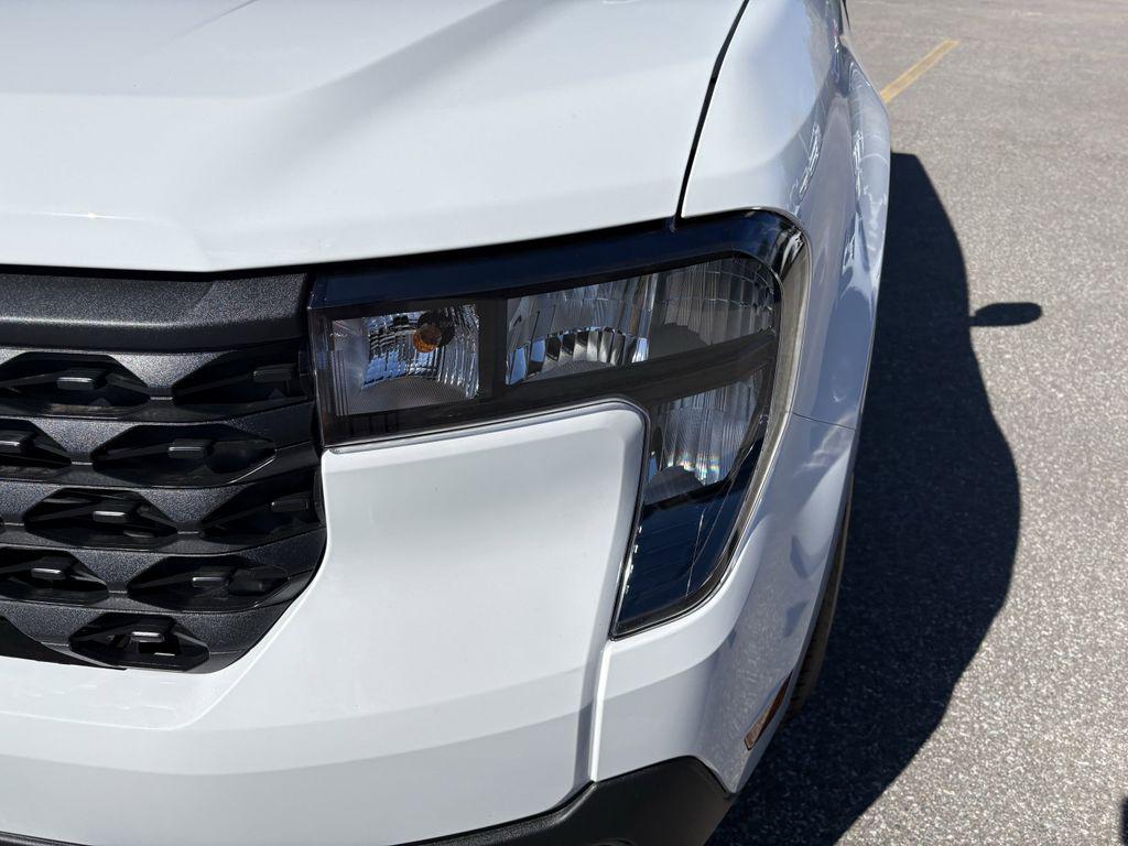 new 2025 Ford Maverick car, priced at $31,995