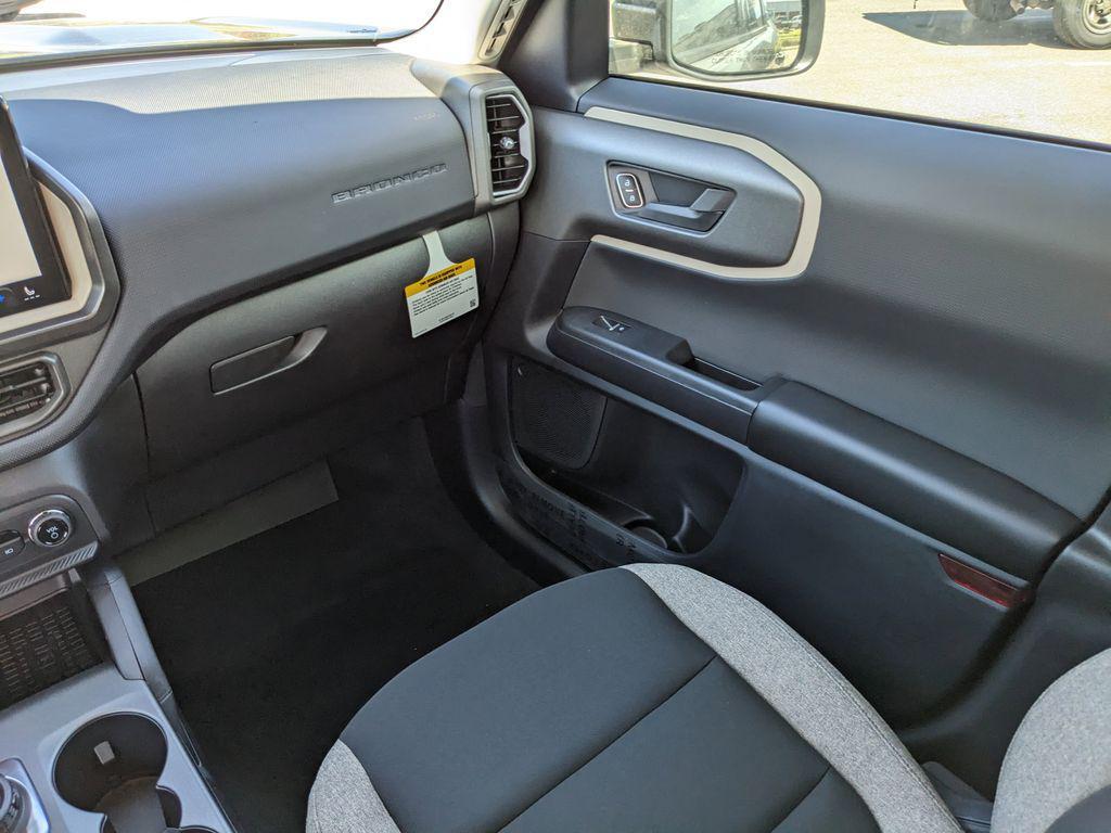 new 2025 Ford Bronco Sport car, priced at $26,995