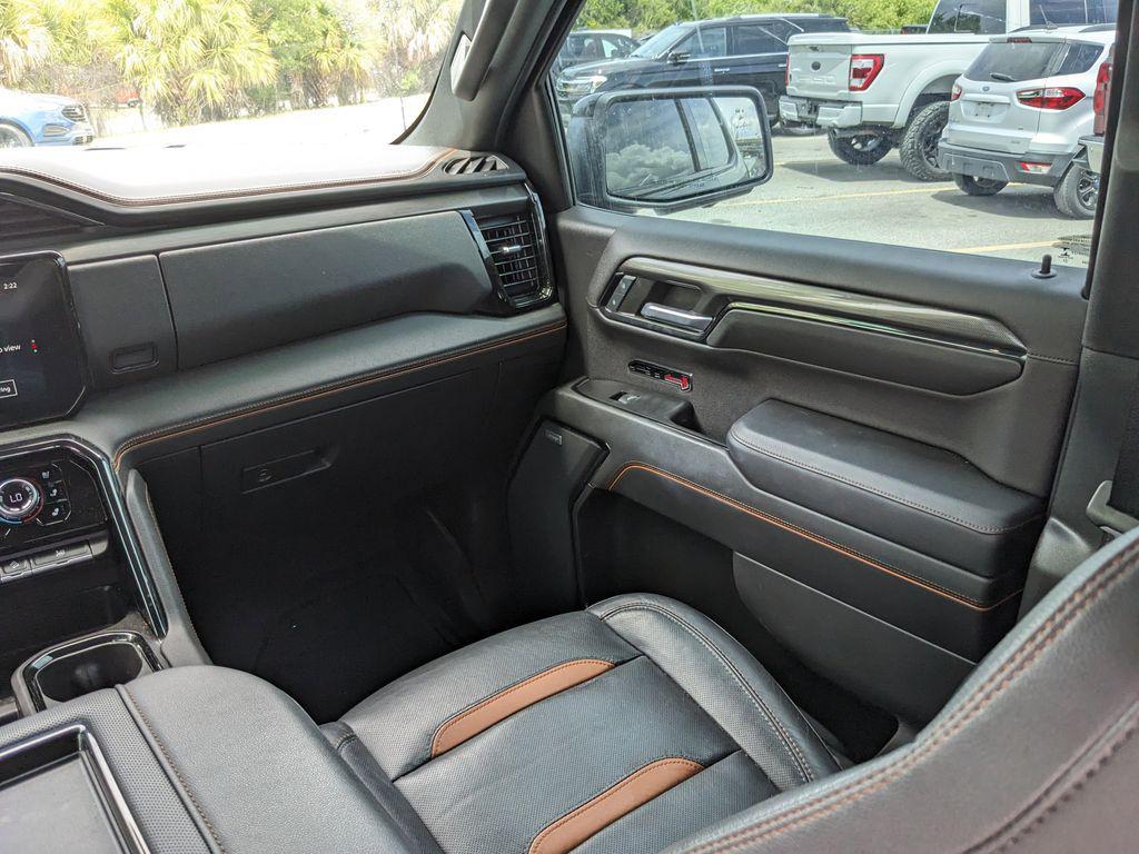 used 2022 GMC Sierra 1500 car, priced at $41,614
