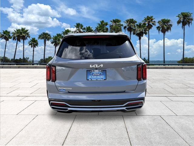 used 2023 Kia Sorento car, priced at $22,890