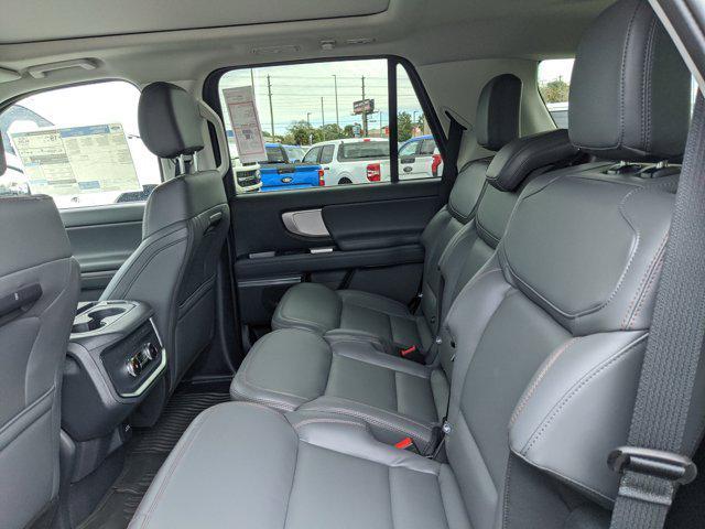 new 2025 Ford Expedition car, priced at $65,995