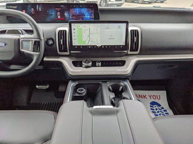 new 2025 Ford Expedition car, priced at $65,995