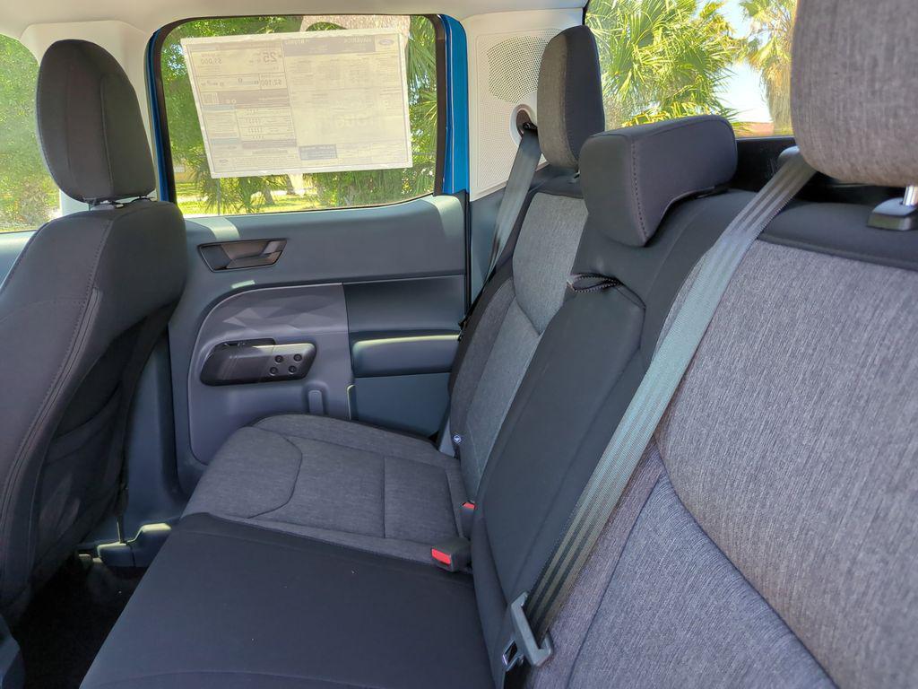 new 2025 Ford Maverick car, priced at $35,080