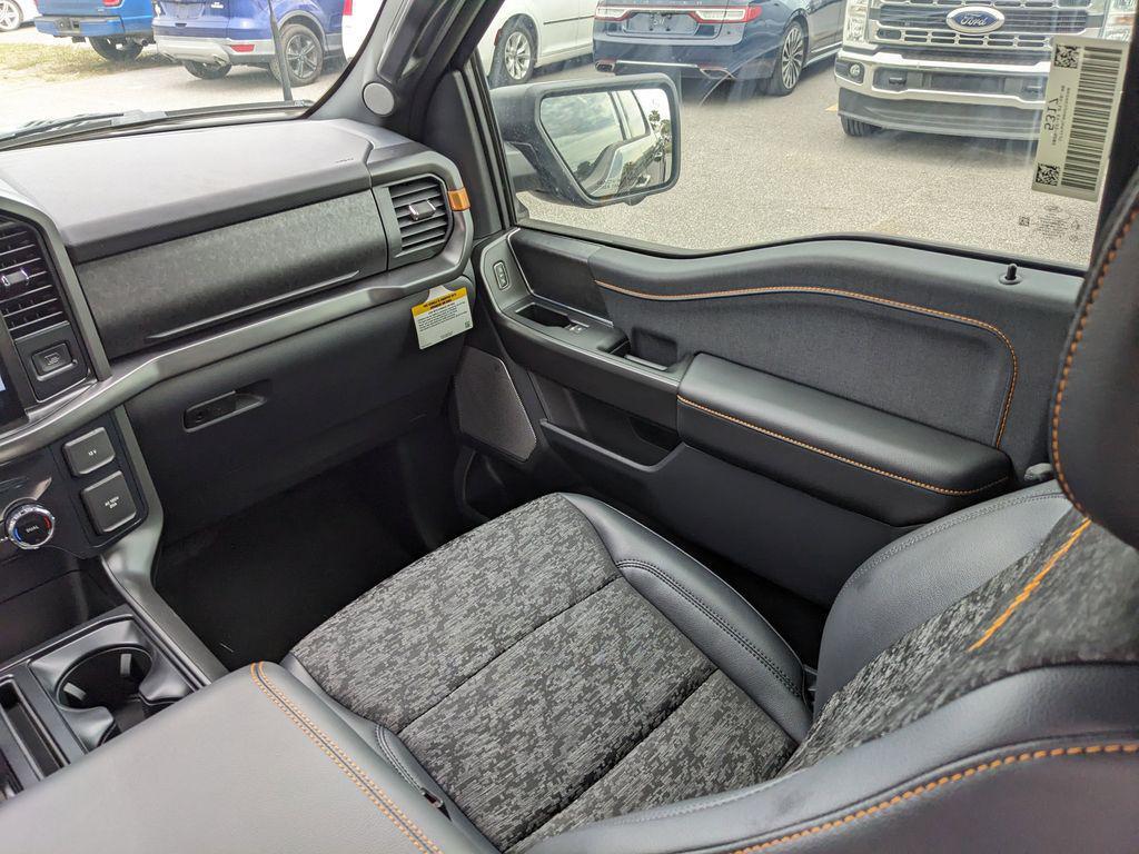 new 2025 Ford F-150 car, priced at $60,995