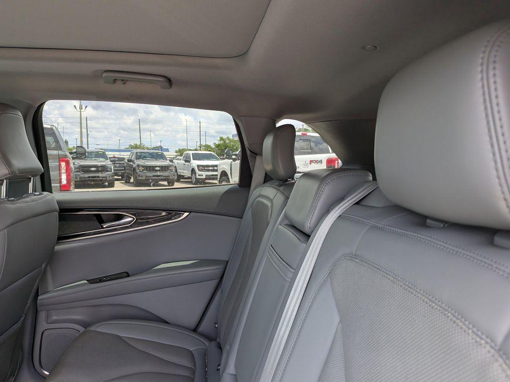 used 2023 Lincoln Nautilus car, priced at $37,584