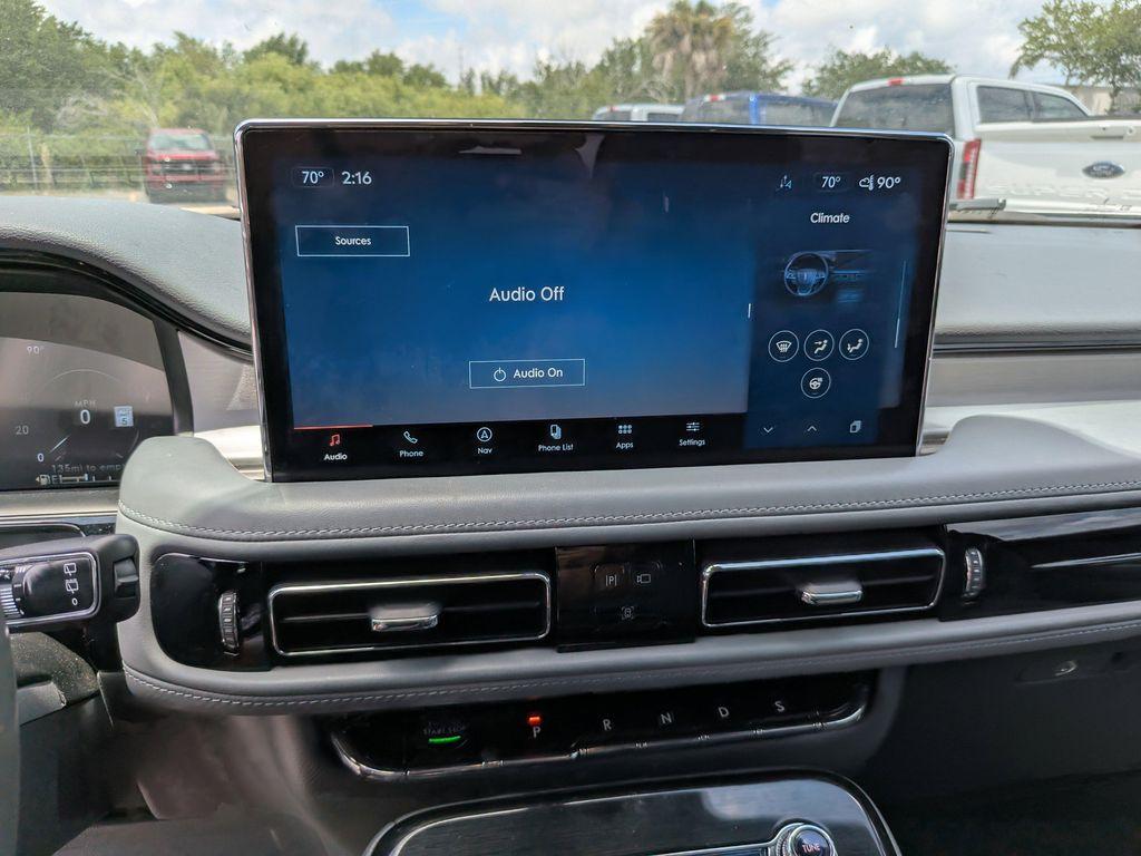 used 2023 Lincoln Nautilus car, priced at $37,584