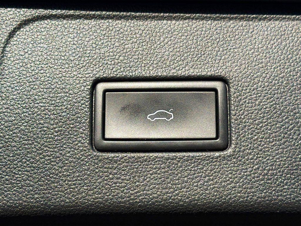 used 2022 Volkswagen Atlas car, priced at $31,051