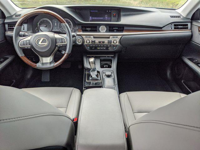 used 2017 Lexus ES 350 car, priced at $21,726