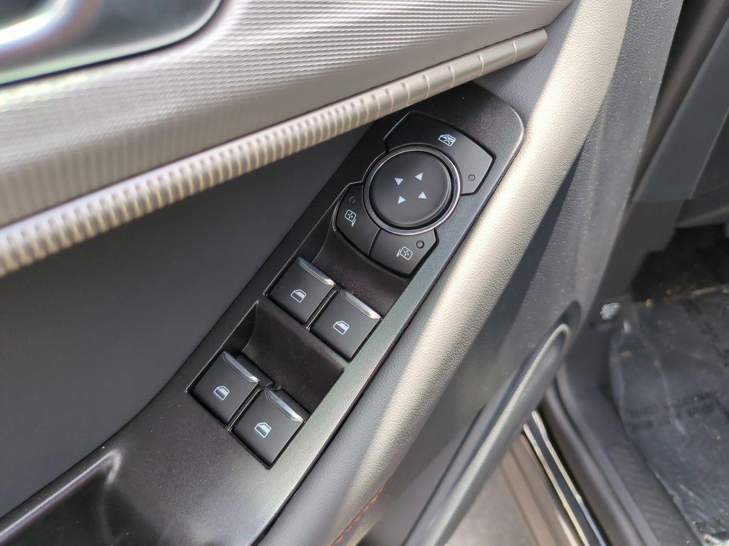 new 2025 Ford Explorer car, priced at $41,080