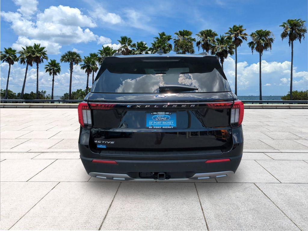 new 2025 Ford Explorer car, priced at $41,080