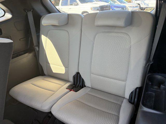 used 2019 Hyundai Santa Fe XL car, priced at $11,999