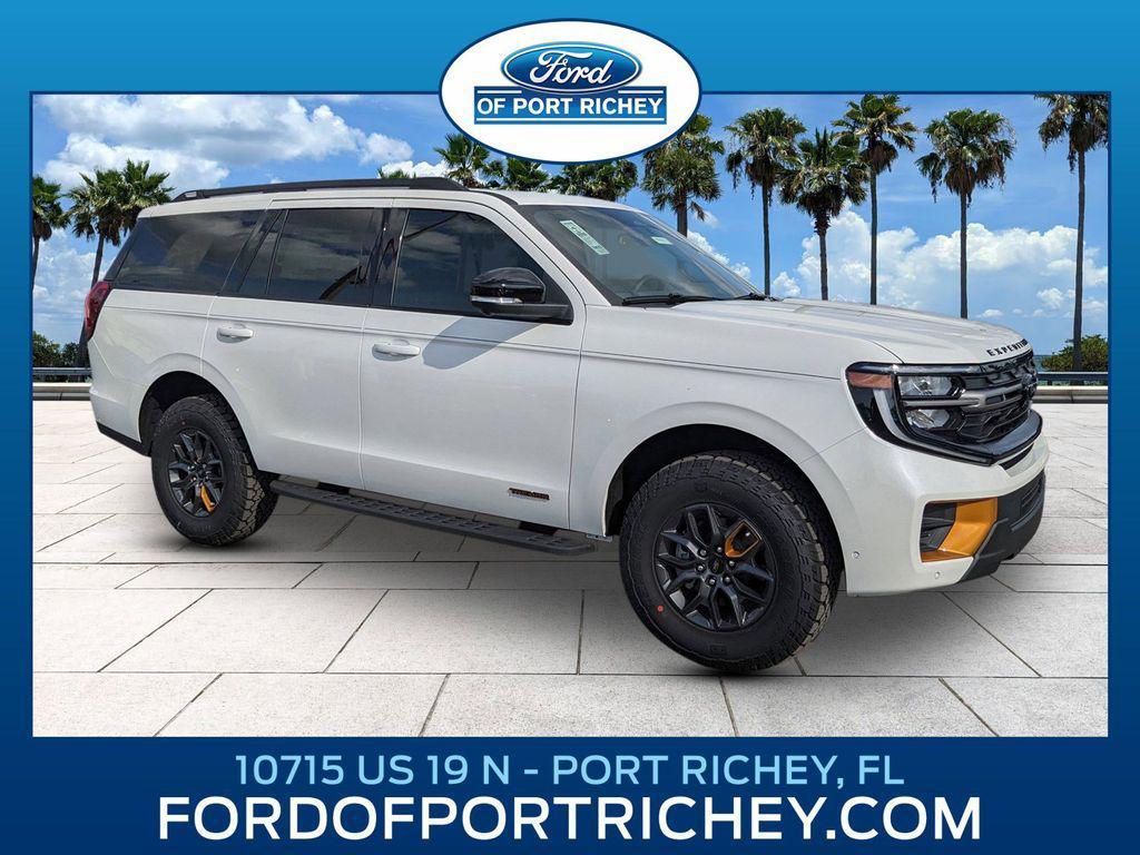 new 2025 Ford Expedition car, priced at $77,995