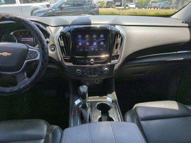 used 2021 Chevrolet Traverse car, priced at $23,786