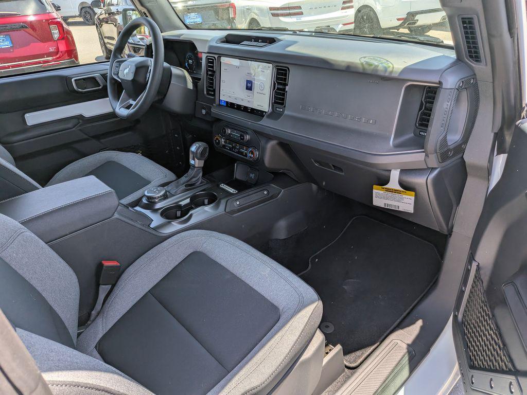 new 2025 Ford Bronco car, priced at $42,080