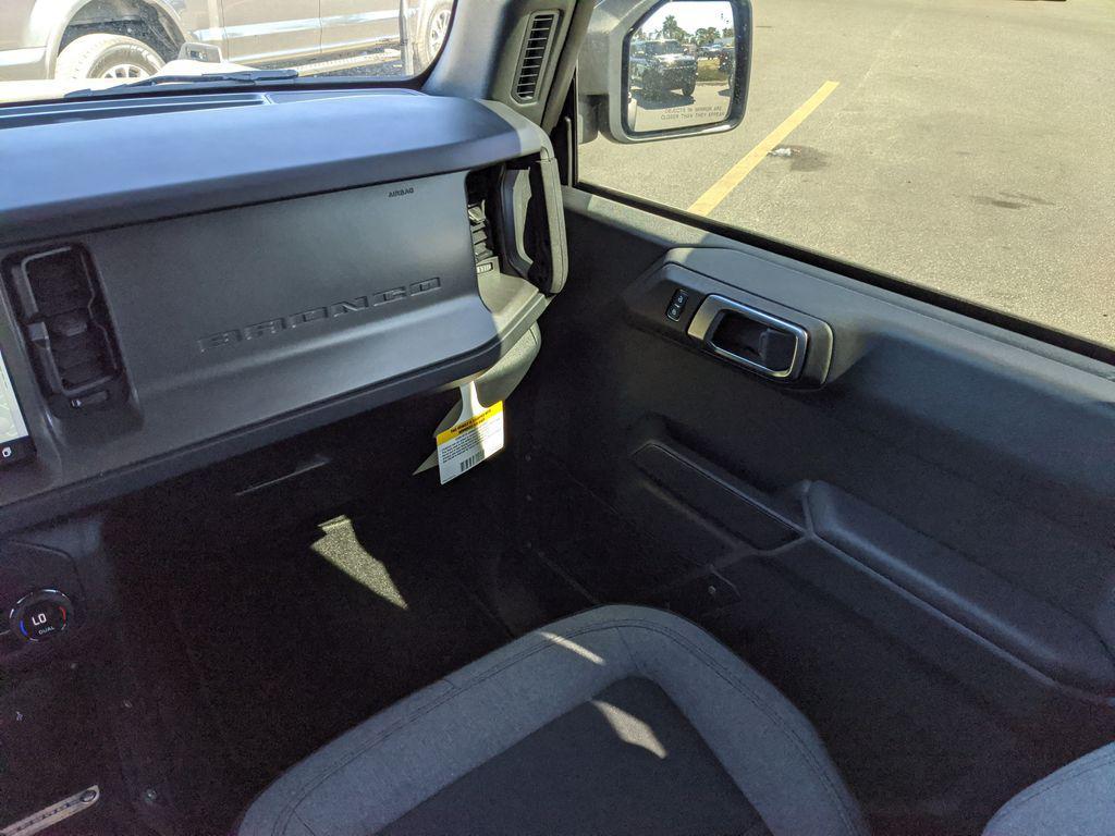 new 2025 Ford Bronco car, priced at $52,495