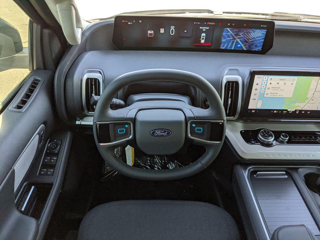 new 2025 Ford Expedition car, priced at $58,995