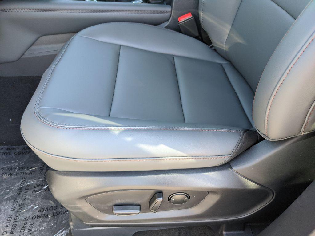 new 2026 Ford Explorer car, priced at $39,080