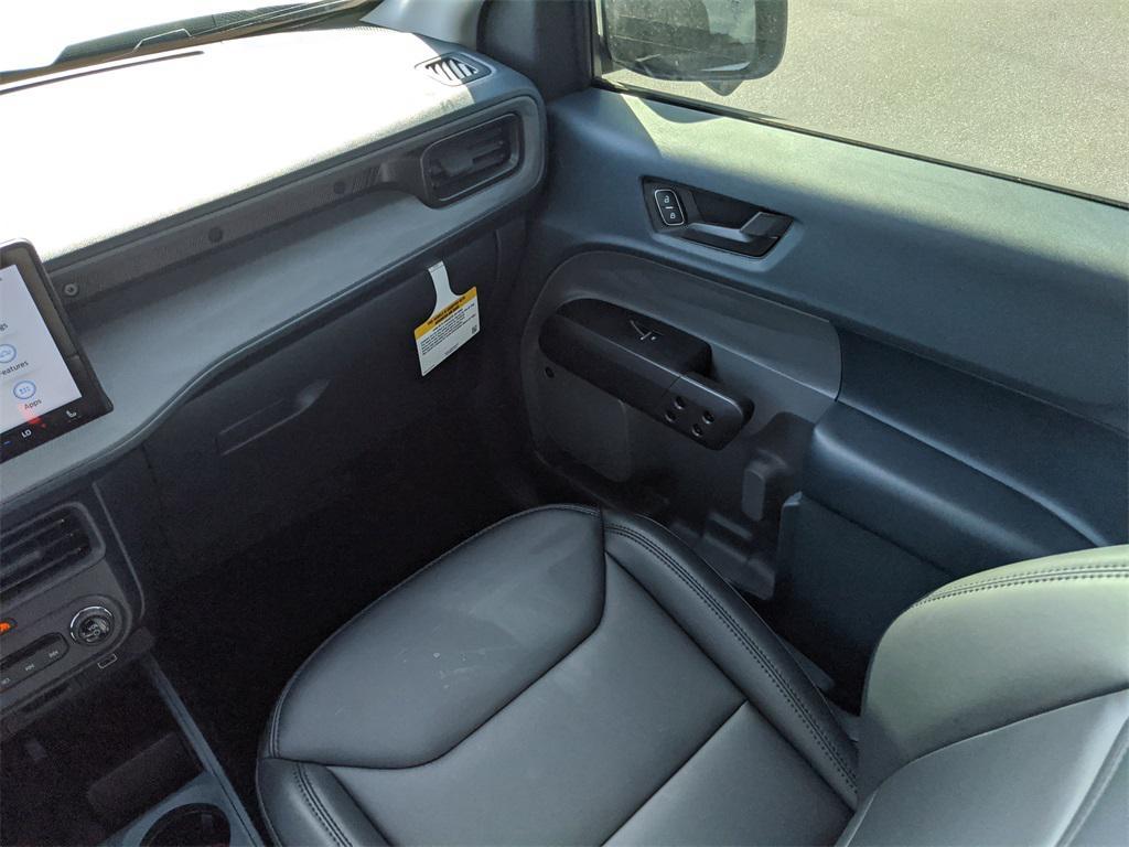 new 2025 Ford Maverick car, priced at $37,515