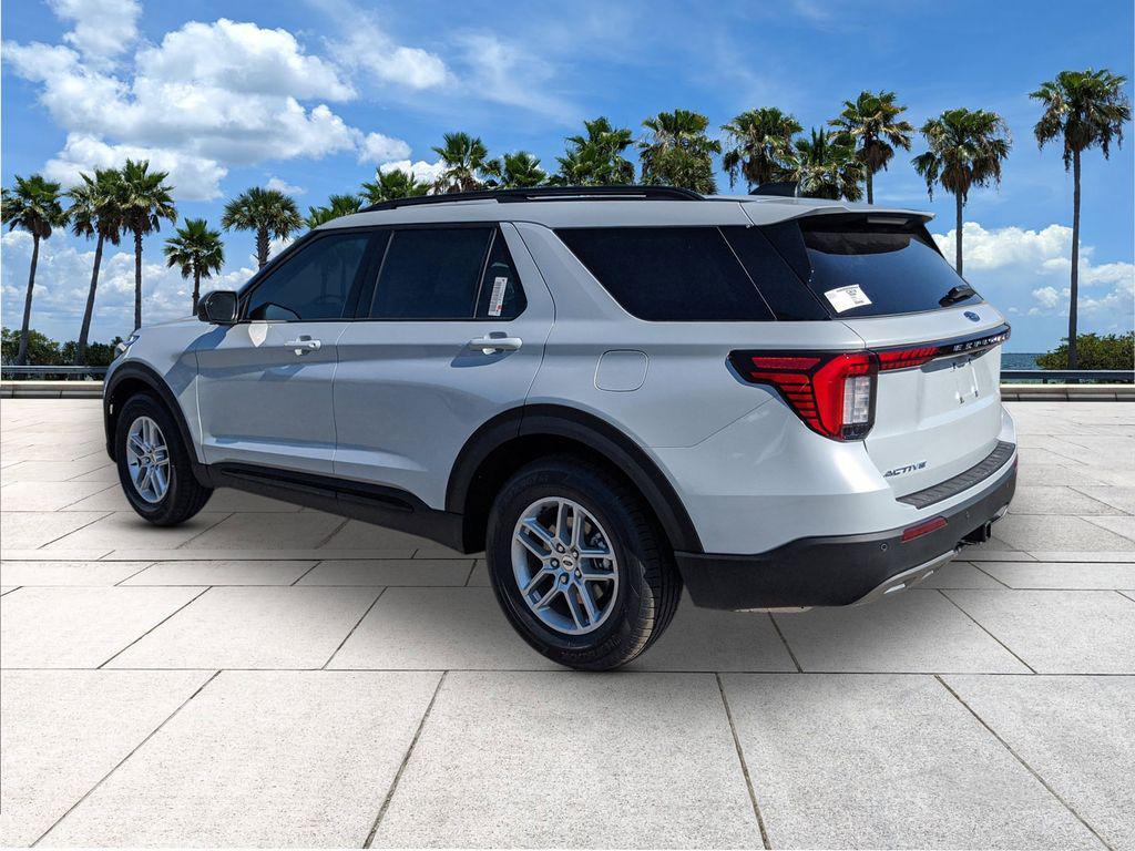 new 2026 Ford Explorer car, priced at $40,080