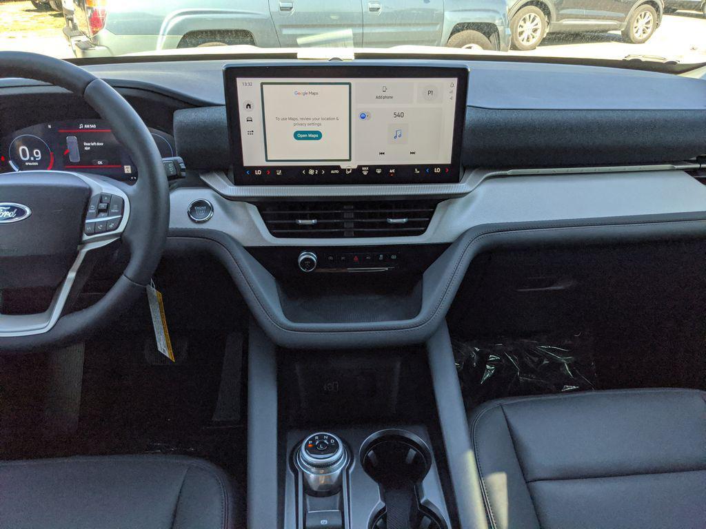 new 2026 Ford Explorer car, priced at $40,080