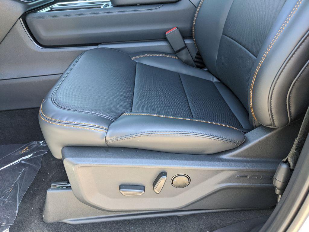 new 2026 Ford Expedition car, priced at $80,080