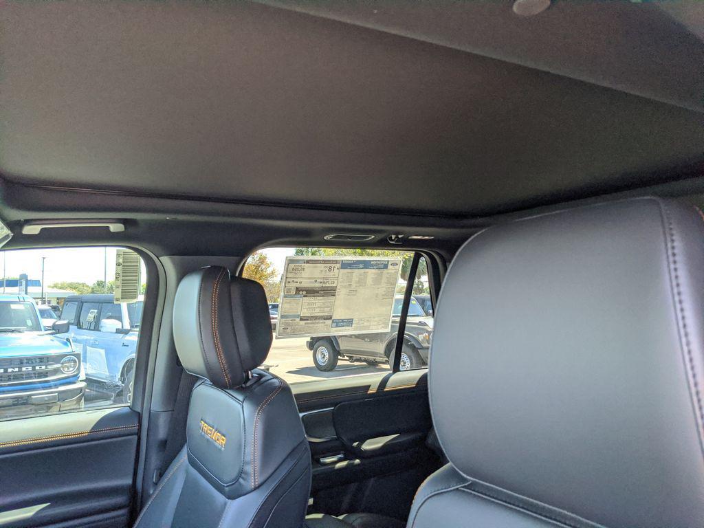 new 2026 Ford Expedition car, priced at $80,080