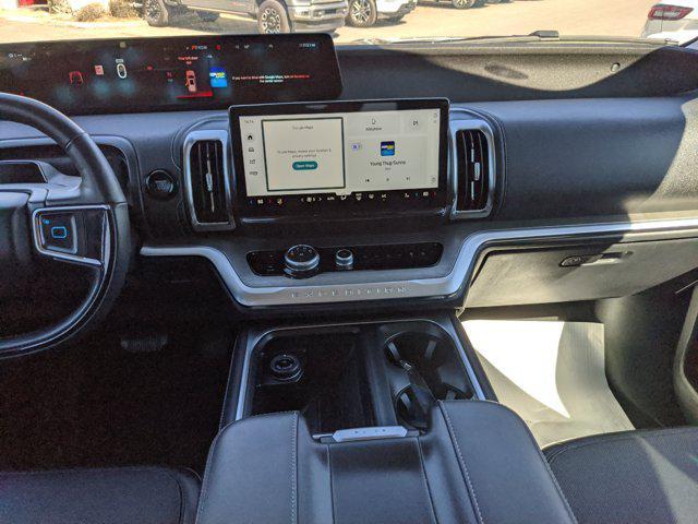 used 2025 Ford Expedition car, priced at $71,100