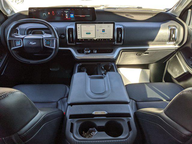 used 2025 Ford Expedition car, priced at $71,100