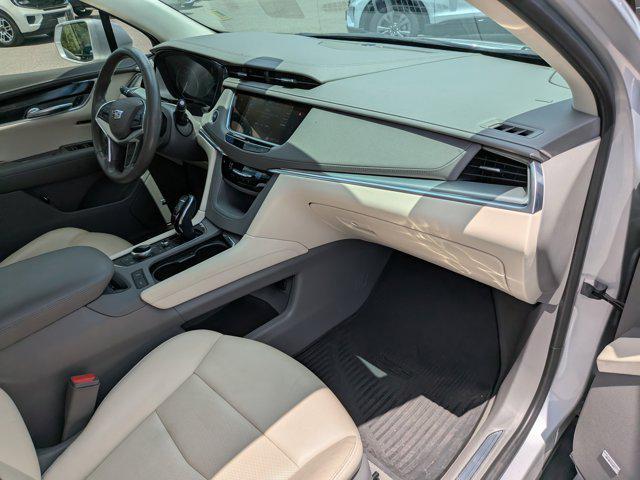 used 2020 Cadillac XT5 car, priced at $24,021