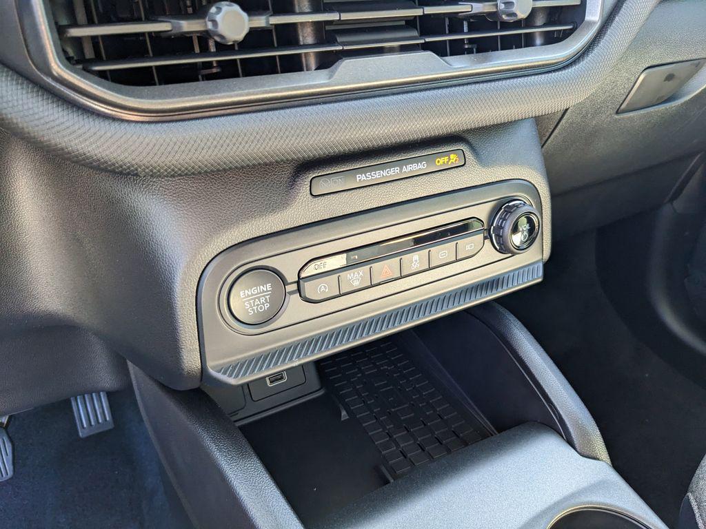 new 2025 Ford Bronco Sport car, priced at $27,995