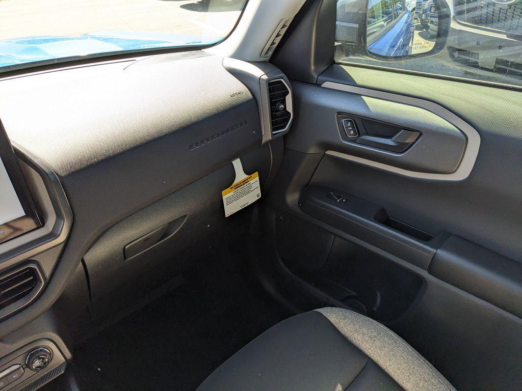 new 2025 Ford Bronco Sport car, priced at $27,995