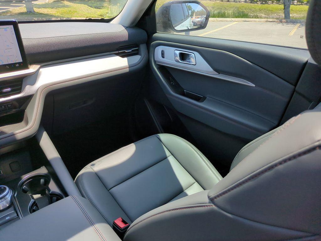 new 2026 Ford Explorer car, priced at $47,080