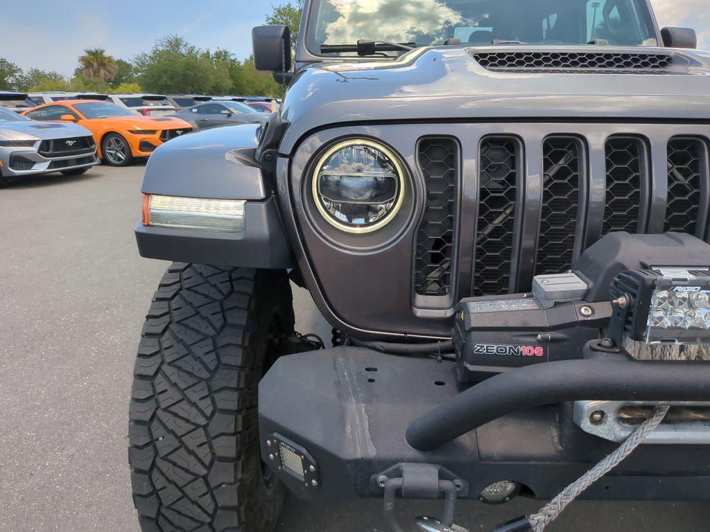 used 2022 Jeep Gladiator car, priced at $39,084
