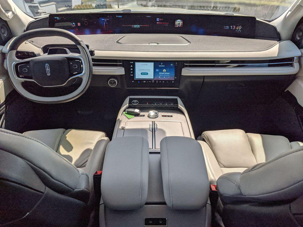 used 2025 Lincoln Navigator car, priced at $80,430